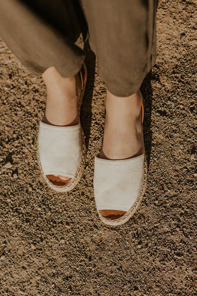 Olivia Sandal in Beige